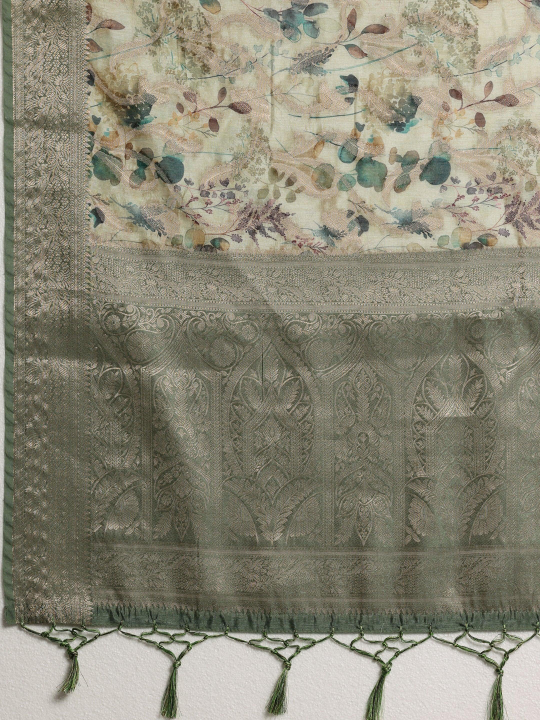 Green Woven Design Brocade Saree With Unstitched Blouse Piece - ShopLibas