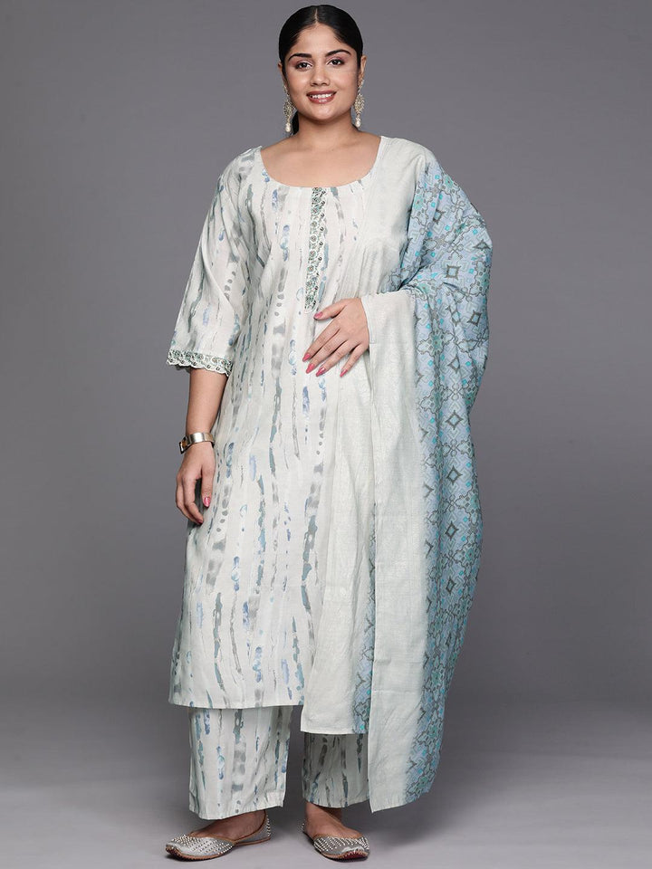 Grey Printed Silk Blend Straight Kurta With Trousers & Dupatta