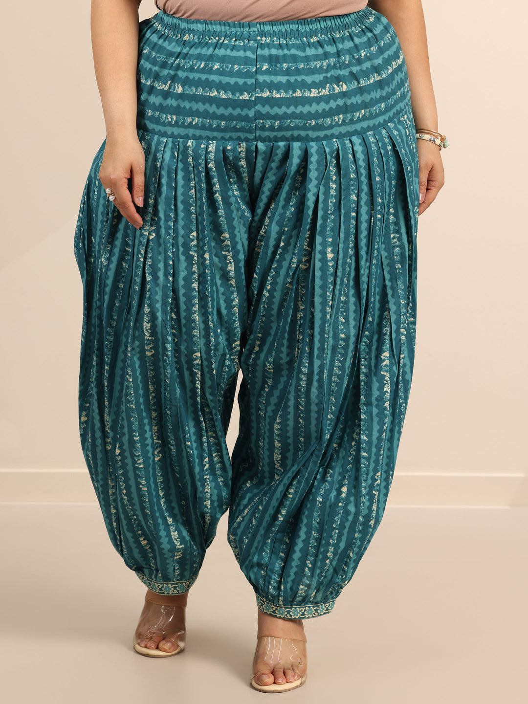 Plus Size Teal Printed Cotton Straight Suit Set With Dupatta