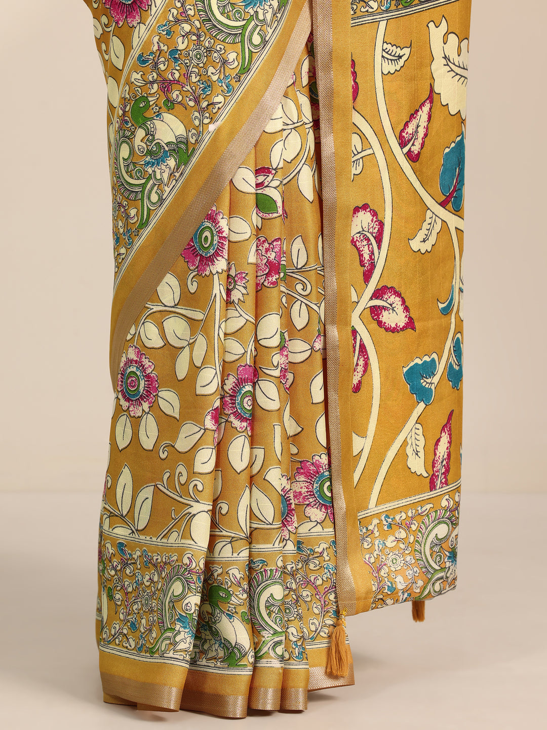 Mustard Printed Georgette Saree With Unstitched Blouse Piece