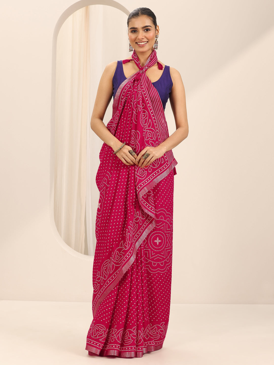 Pink Printed Georgette Saree With Unstitched Blouse Piece