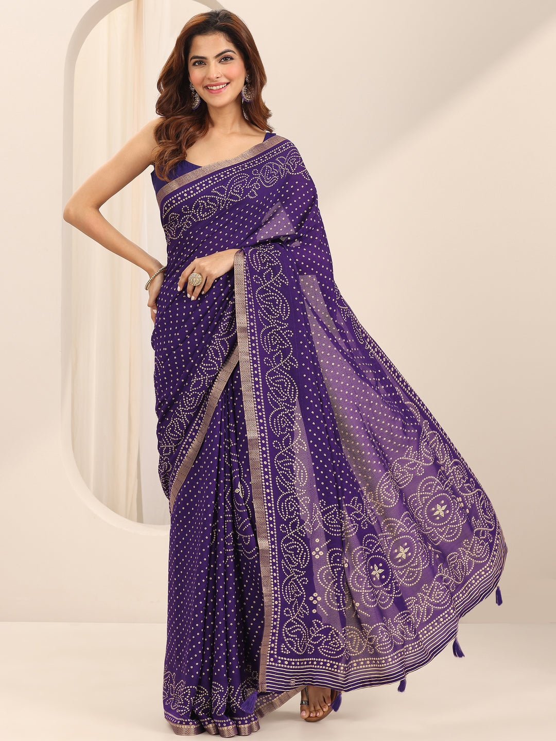 Purple Printed Bandhani Georgette Saree With Unstitched Blouse Piece