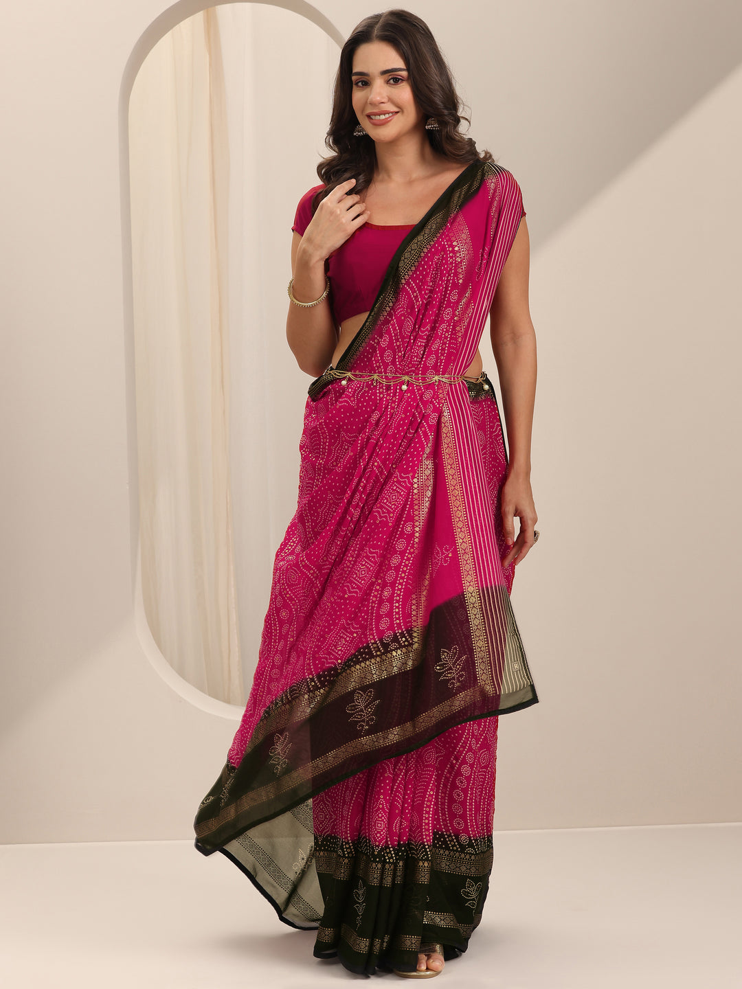 Pink Printed Georgette Saree With Unstitched Blouse Piece