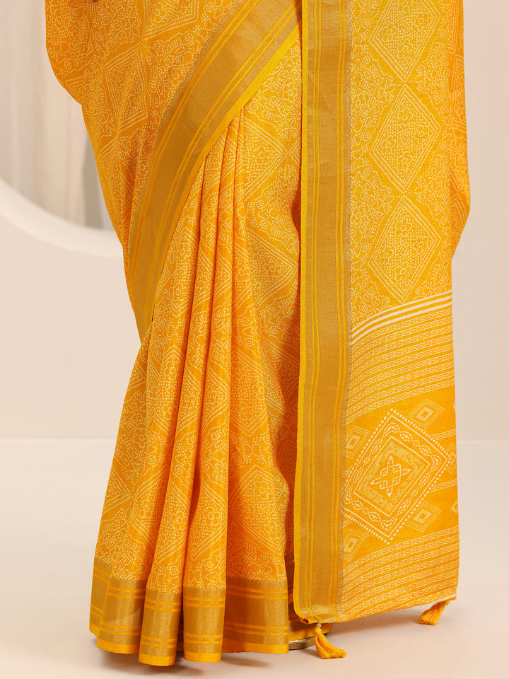 Yellow Printed Silk Blend Saree With Unstitched Blouse Piece