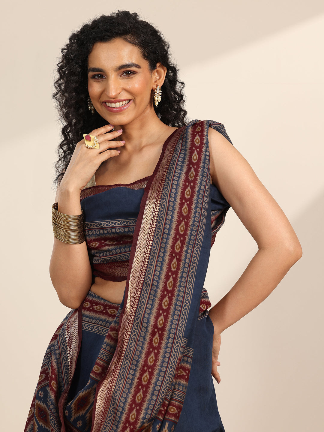 Blue Solid Cotton Silk Saree With Unstitched Blouse Piece