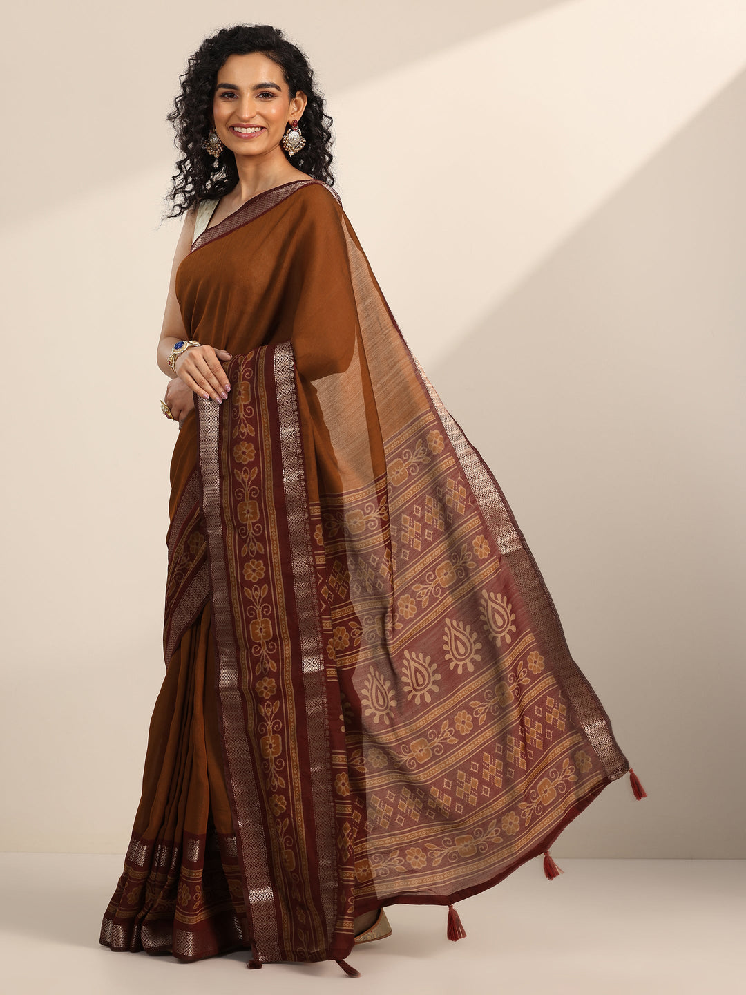 Rust Solid Cotton Silk Saree With Unstitched Blouse Piece