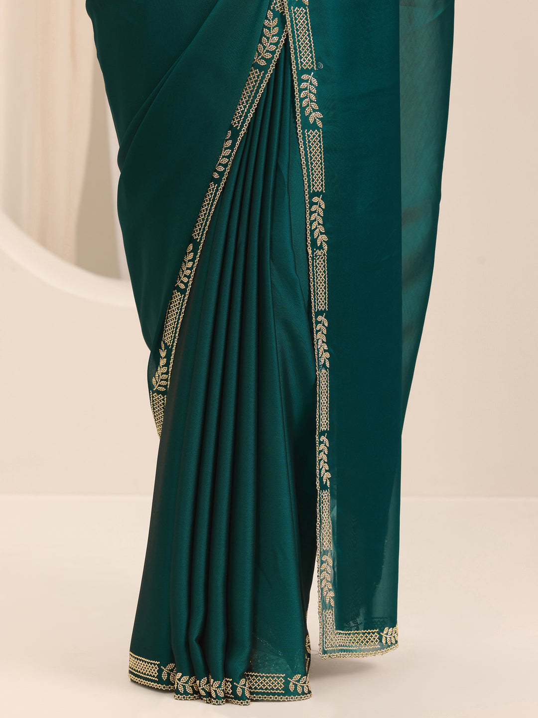 Teal Solid Jimmy Choo Satin Saree With Unstitched Blouse Piece
