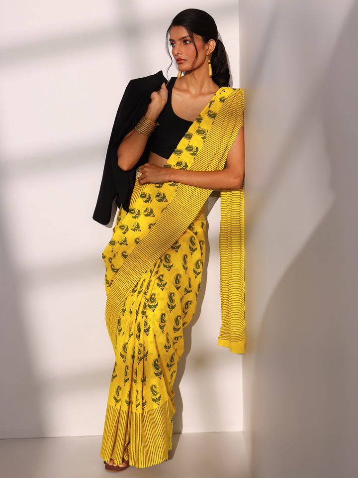 Yellow Printed Cotton Saree With Unstitched Blouse Piece
