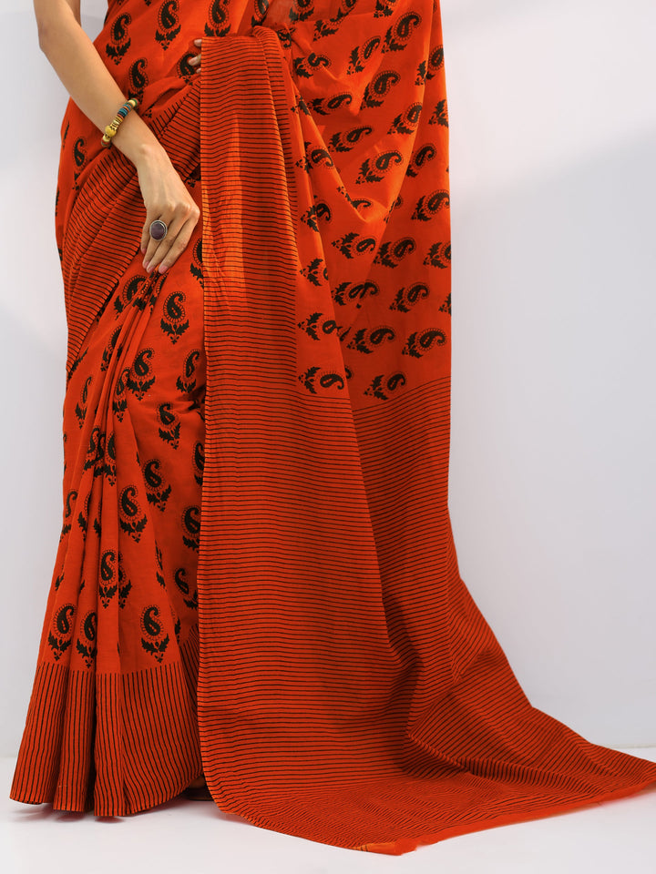 Orange Printed Cotton Saree With Unstitched Blouse Piece