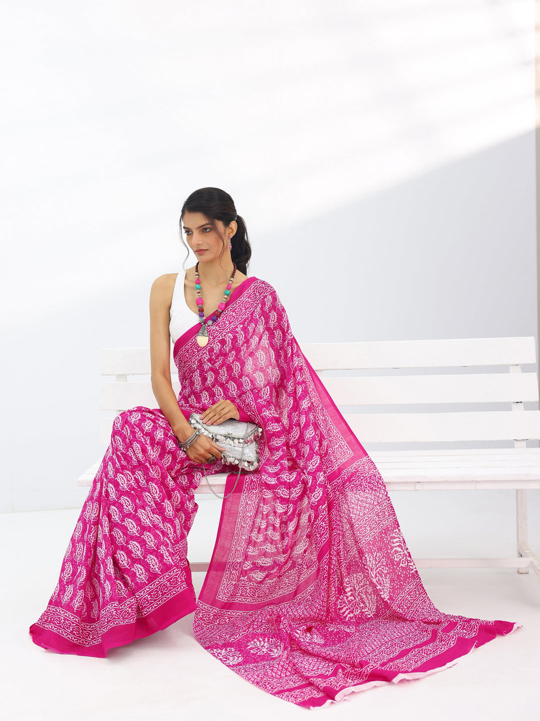 Pink Printed Cotton Saree With Unstitched Blouse Piece