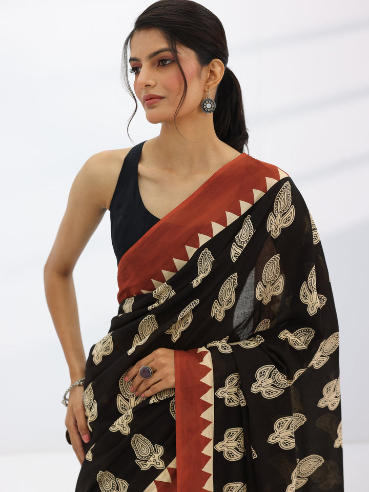 Black Printed Cotton Saree With Unstitched Blouse Piece