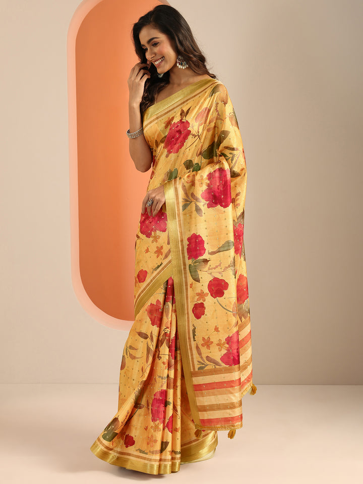 Mustard Printed Silk Blend Saree With Unstitched Blouse Piece