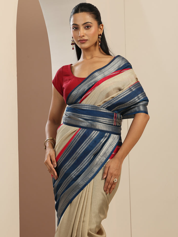 Beige Printed Silk Blend Saree With Unstitched Blouse Piece