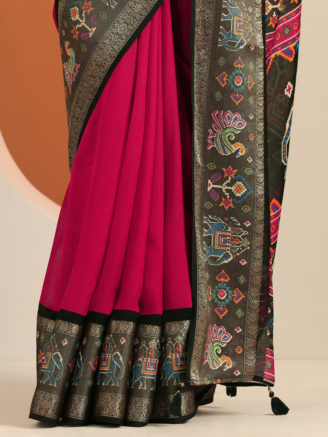 Pink Solid Georgette Saree With Unstitched Blouse Piece