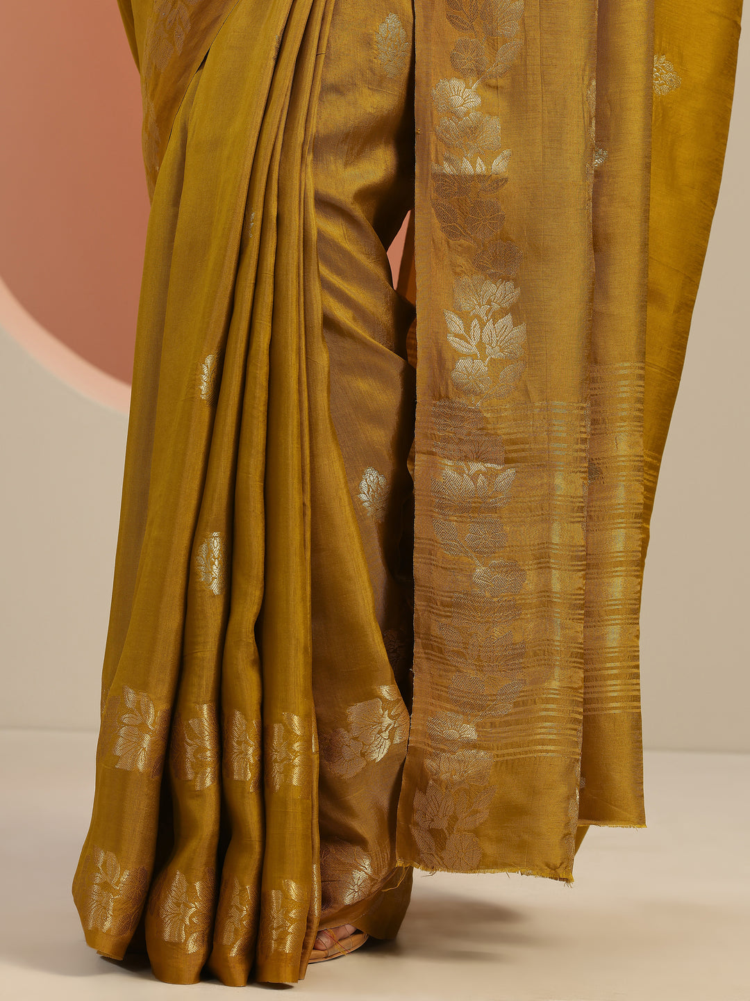 Mustard Woven Design Silk Blend Saree With Unstitched Blouse Piece