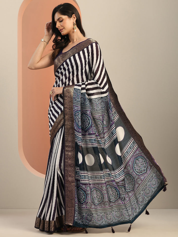 Purple Printed Silk Blend Saree With Unstitched Blouse Piece