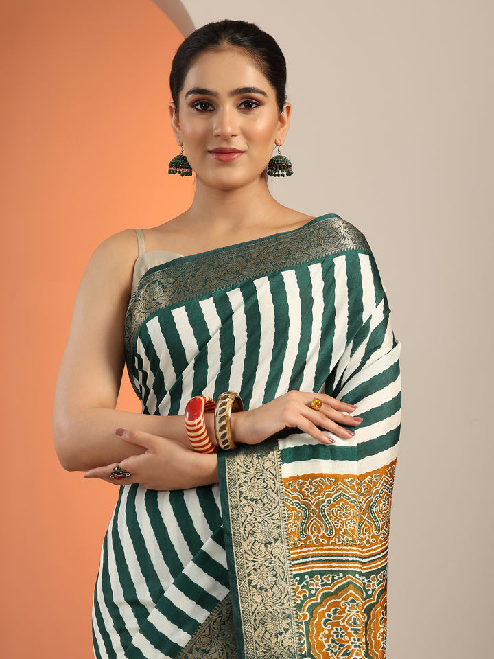 Green Printed Silk Blend Saree With Unstitched Blouse Piece