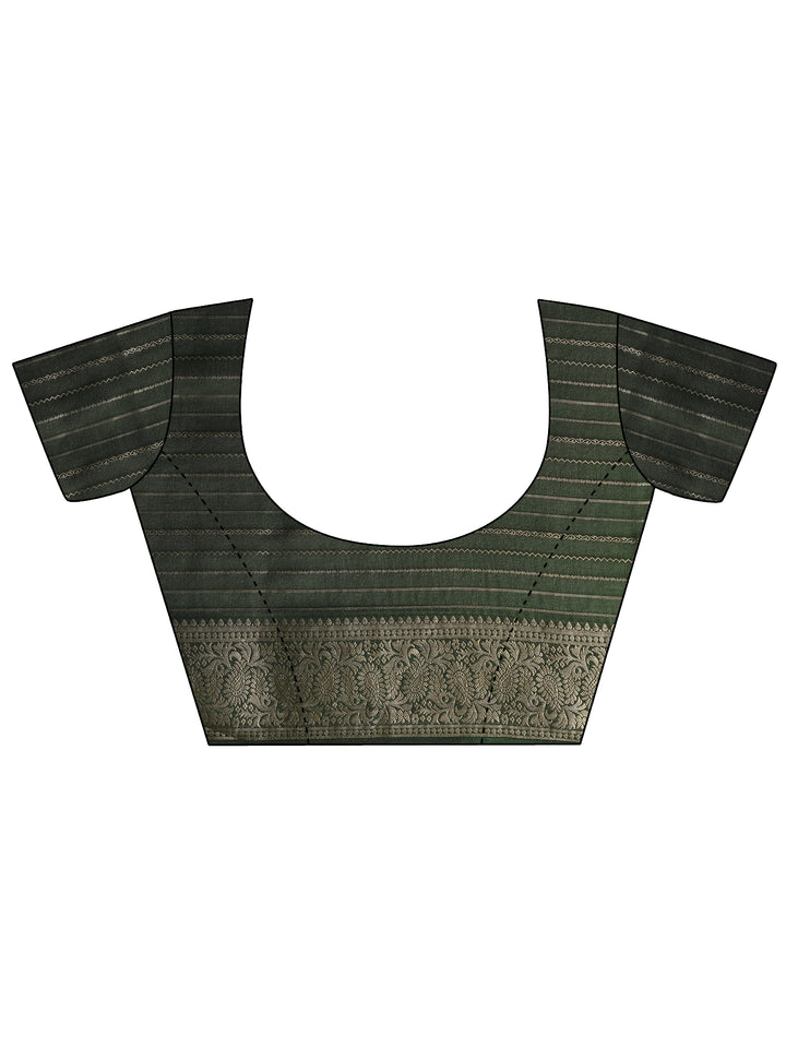 Off White Printed Silk Blend Saree With Unstitched Blouse Piece