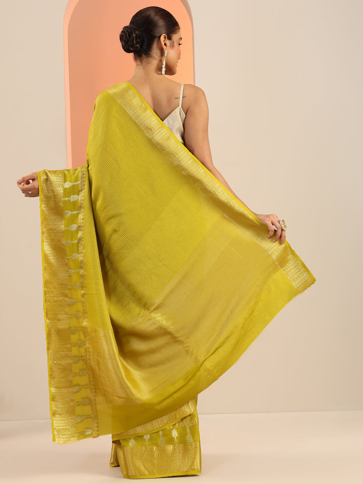 Green Embellished Silk Saree With Unstitched Blouse Piece