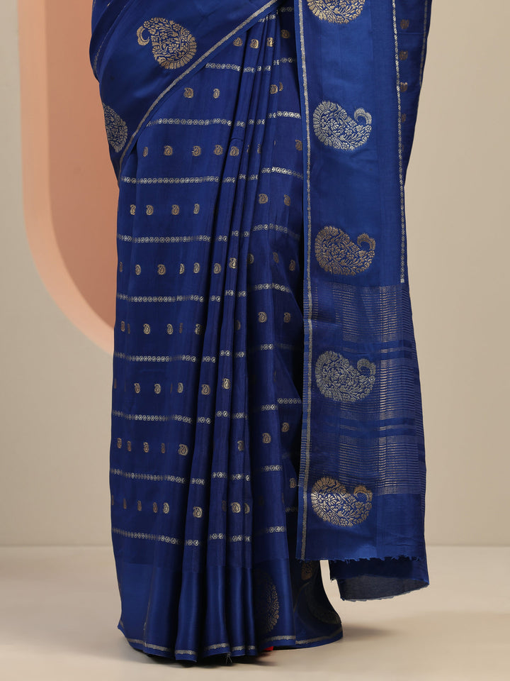 Navy blue Woven Design Silk Blend Saree With Unstitched Blouse Piece