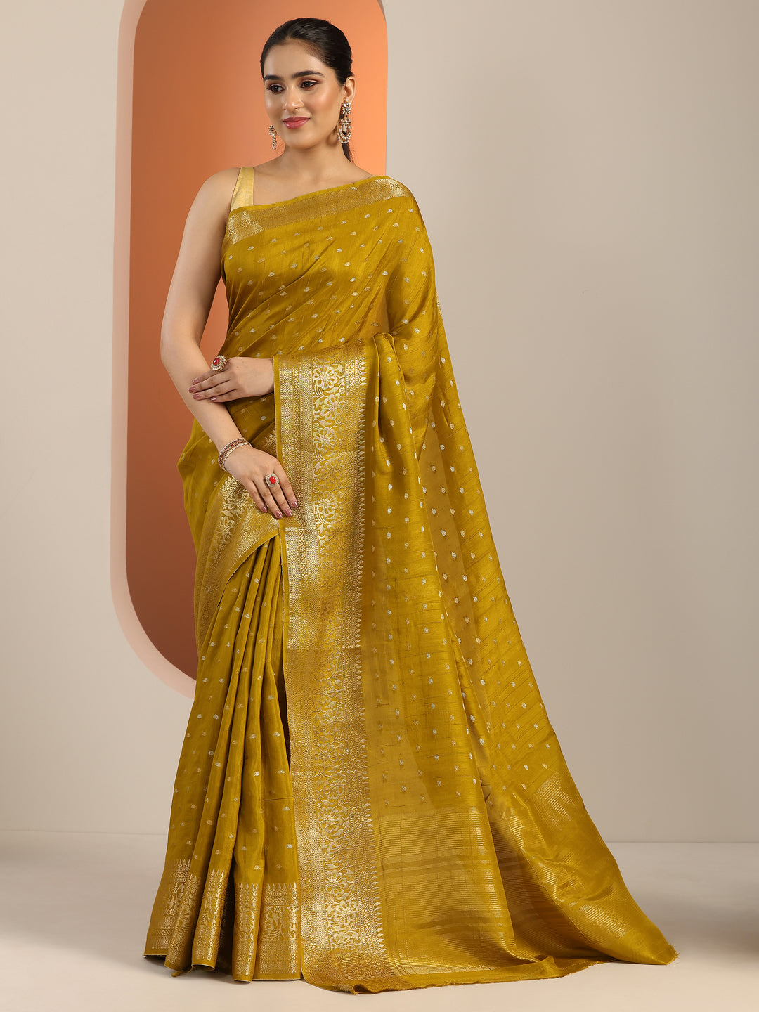 Olive Woven Design Silk Blend Saree With Unstitched Blouse Piece