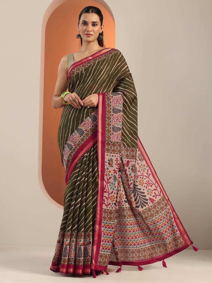 Olive Printed Cotton Blend Saree With Unstitched Blouse Piece