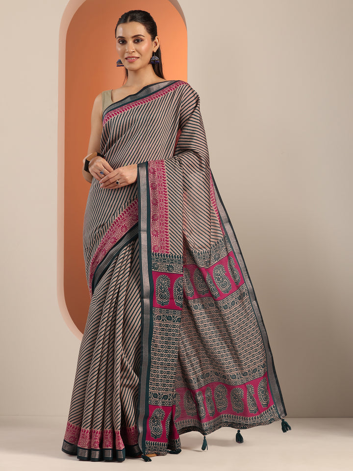 Teal Printed Cotton Blend Saree With Unstitched Blouse Piece