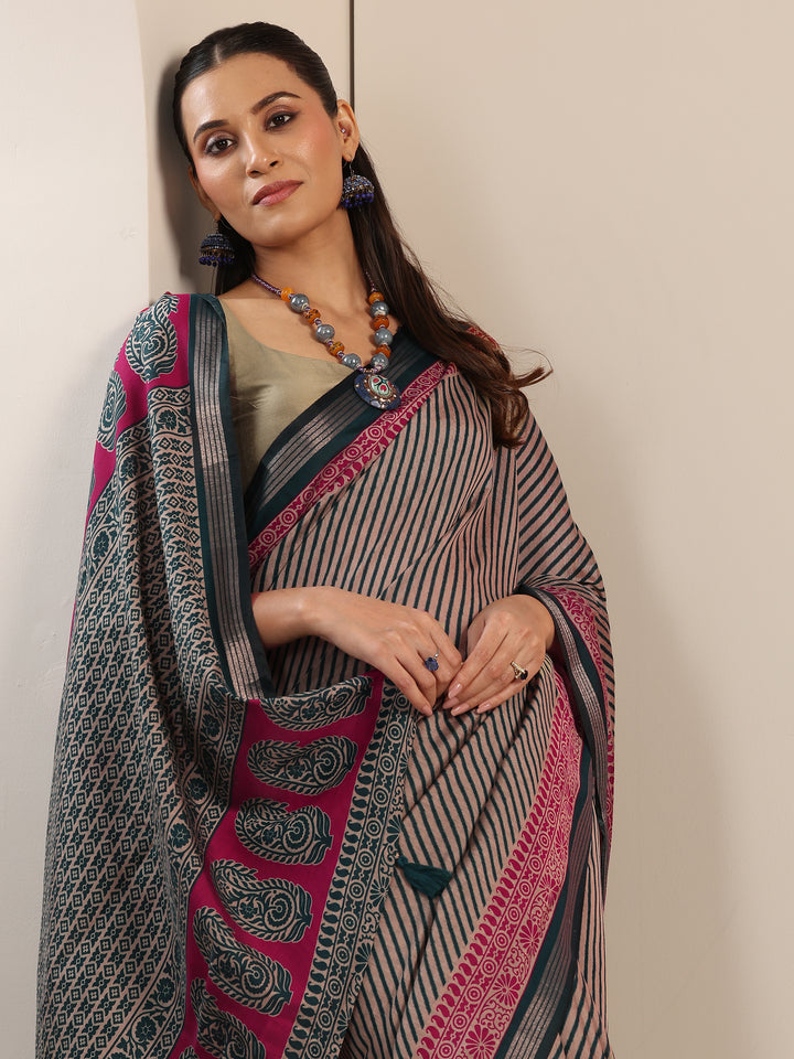 Teal Printed Cotton Blend Saree With Unstitched Blouse Piece