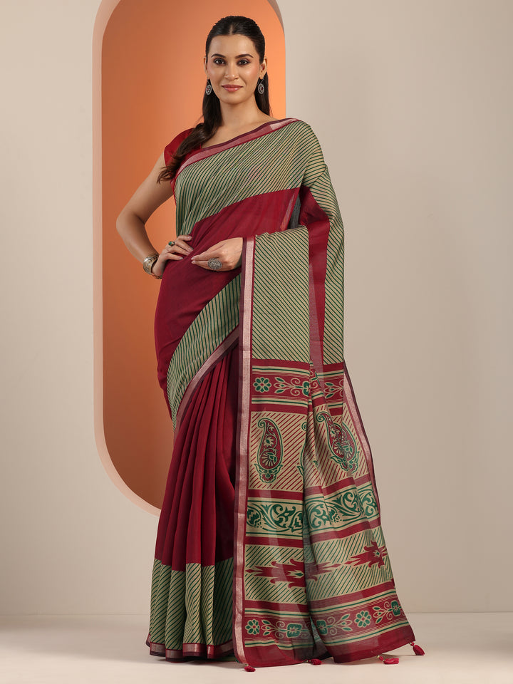 Red Solid Cotton Blend Saree With Unstitched Blouse Piece