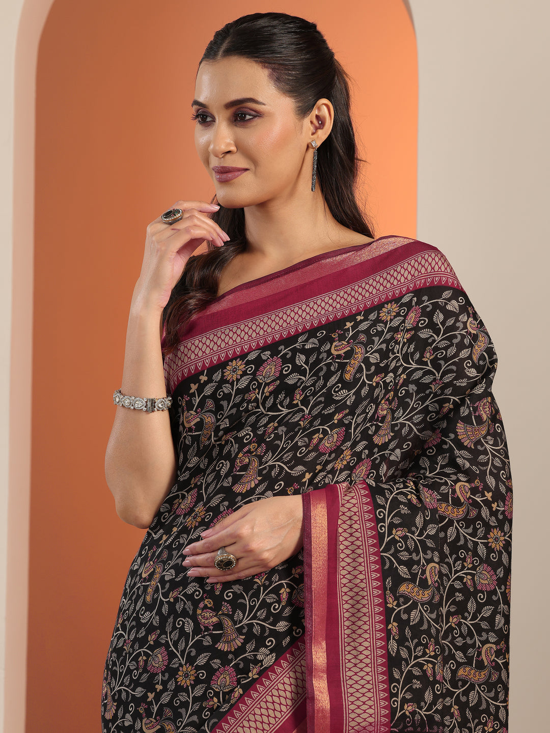 Black Printed Cotton Blend Saree With Unstitched Blouse Piece
