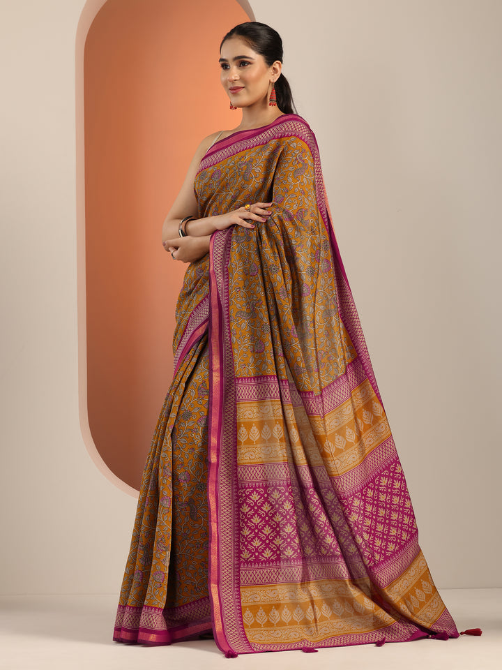 Mustard Printed Cotton Blend Saree With Unstitched Blouse Piece