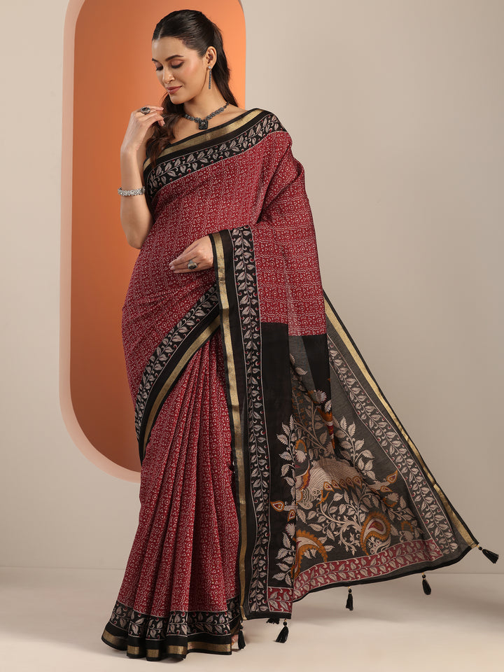 Red Printed Cotton Blend Saree With Unstitched Blouse Piece