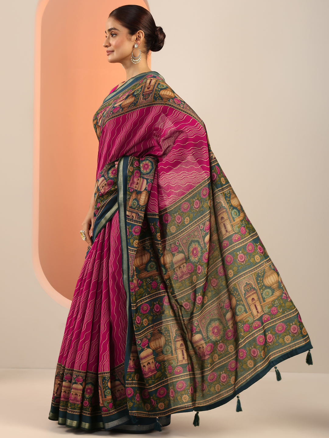 Pink Printed Cotton Saree With Unstitched Blouse Piece