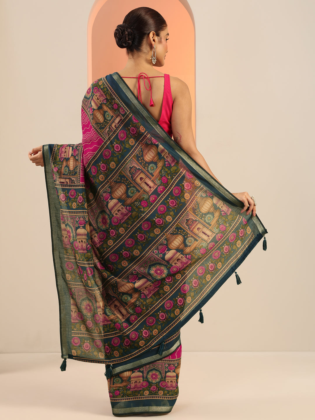 Pink Printed Cotton Saree With Unstitched Blouse Piece