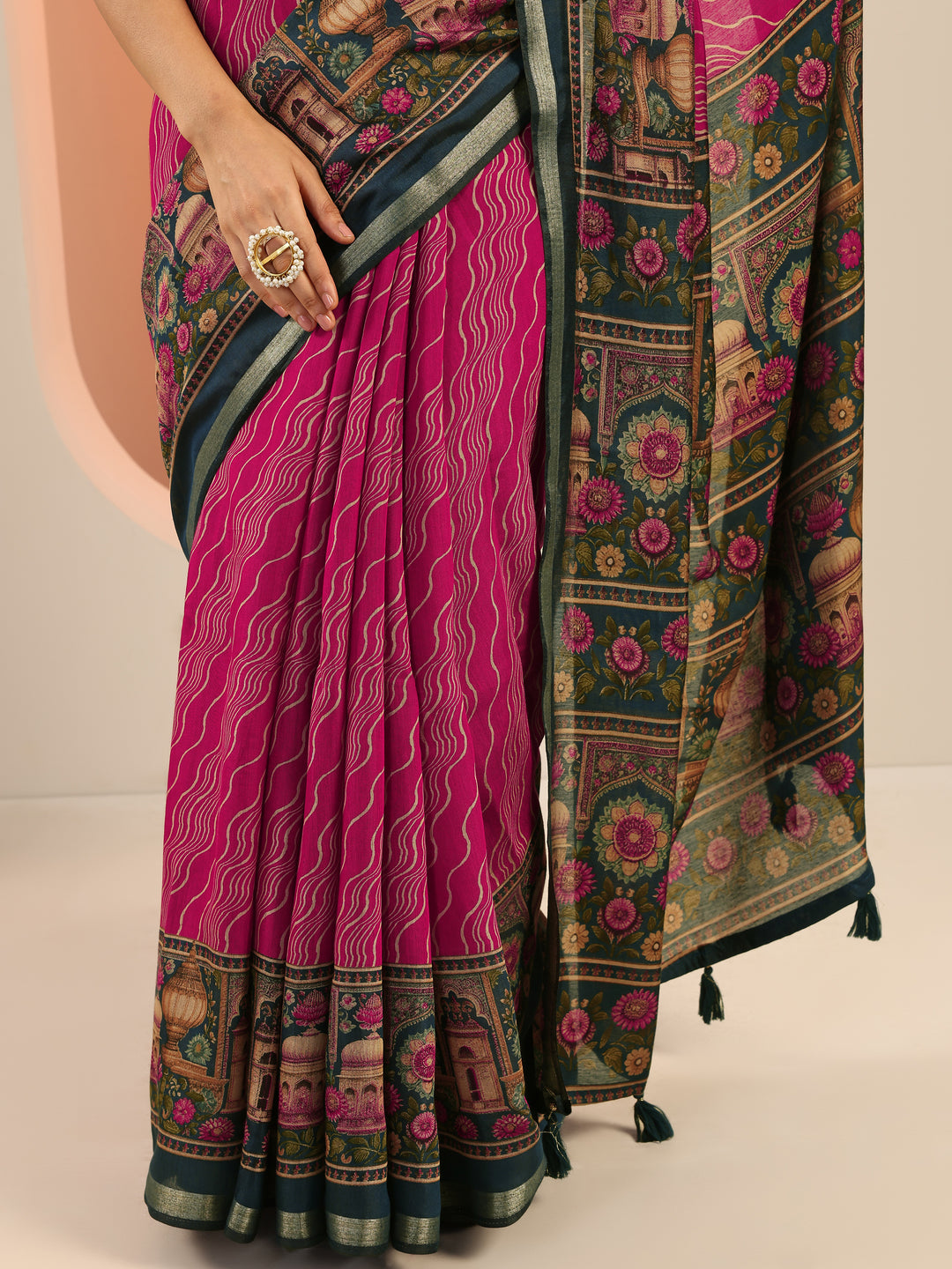 Pink Printed Cotton Saree With Unstitched Blouse Piece