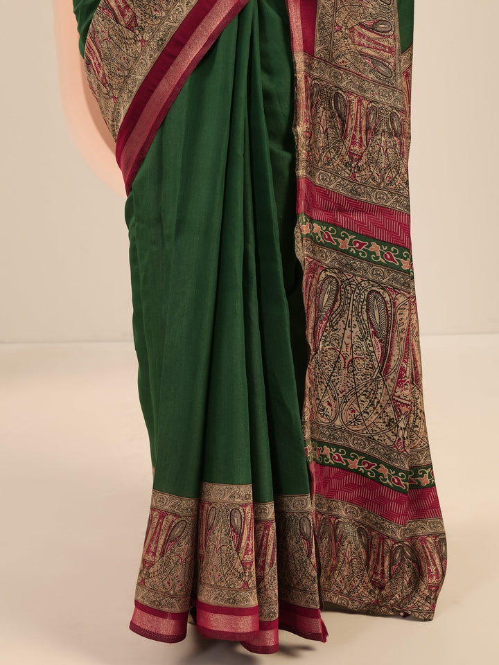 Green Printed Cotton Saree With Unstitched Blouse Piece