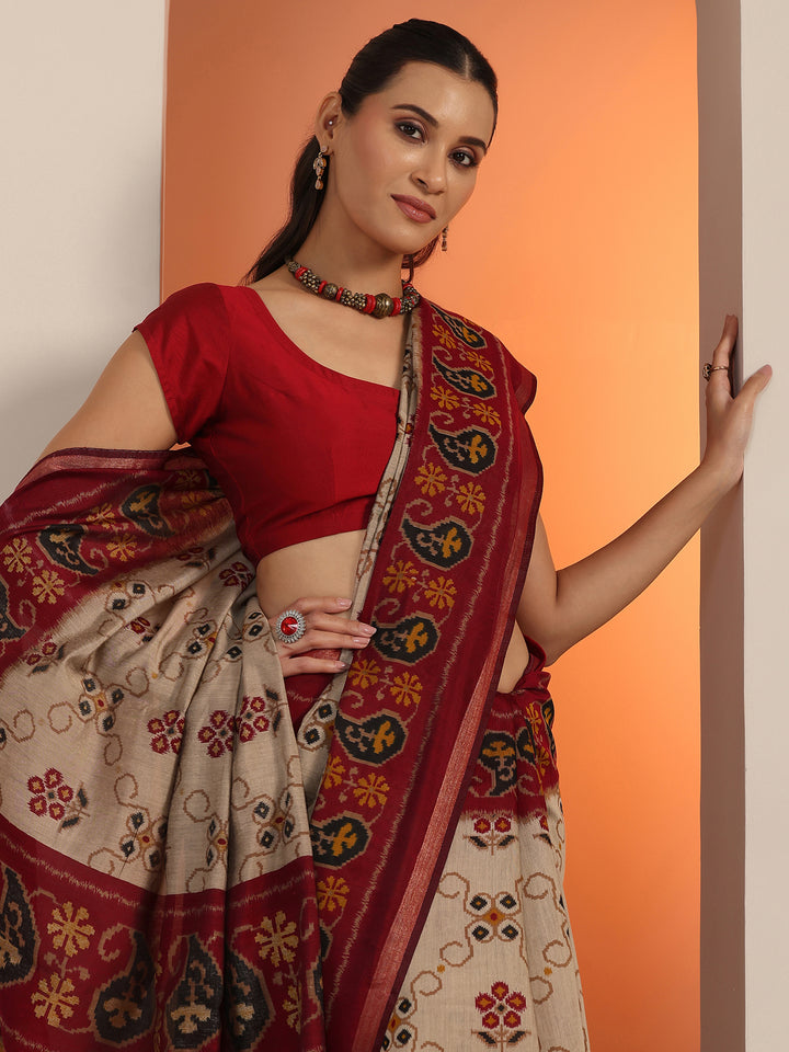 Beige Printed Cotton Blend Saree With Unstitched Blouse Piece