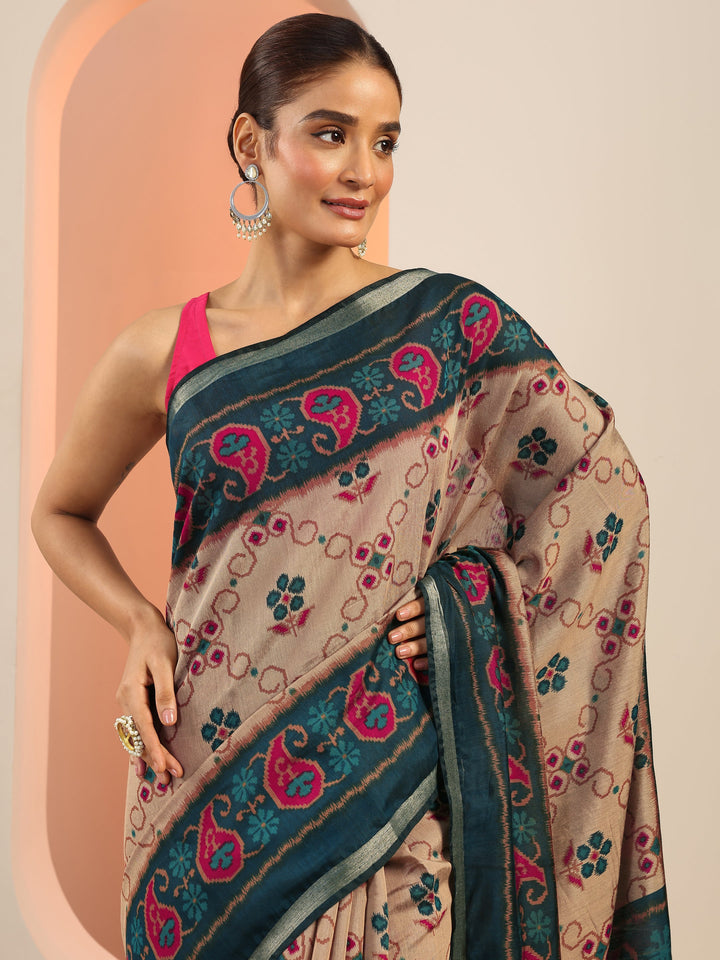 Beige Printed Cotton Saree With Unstitched Blouse Piece