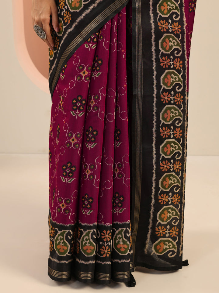 Maroon Printed Cotton Saree With Unstitched Blouse Piece