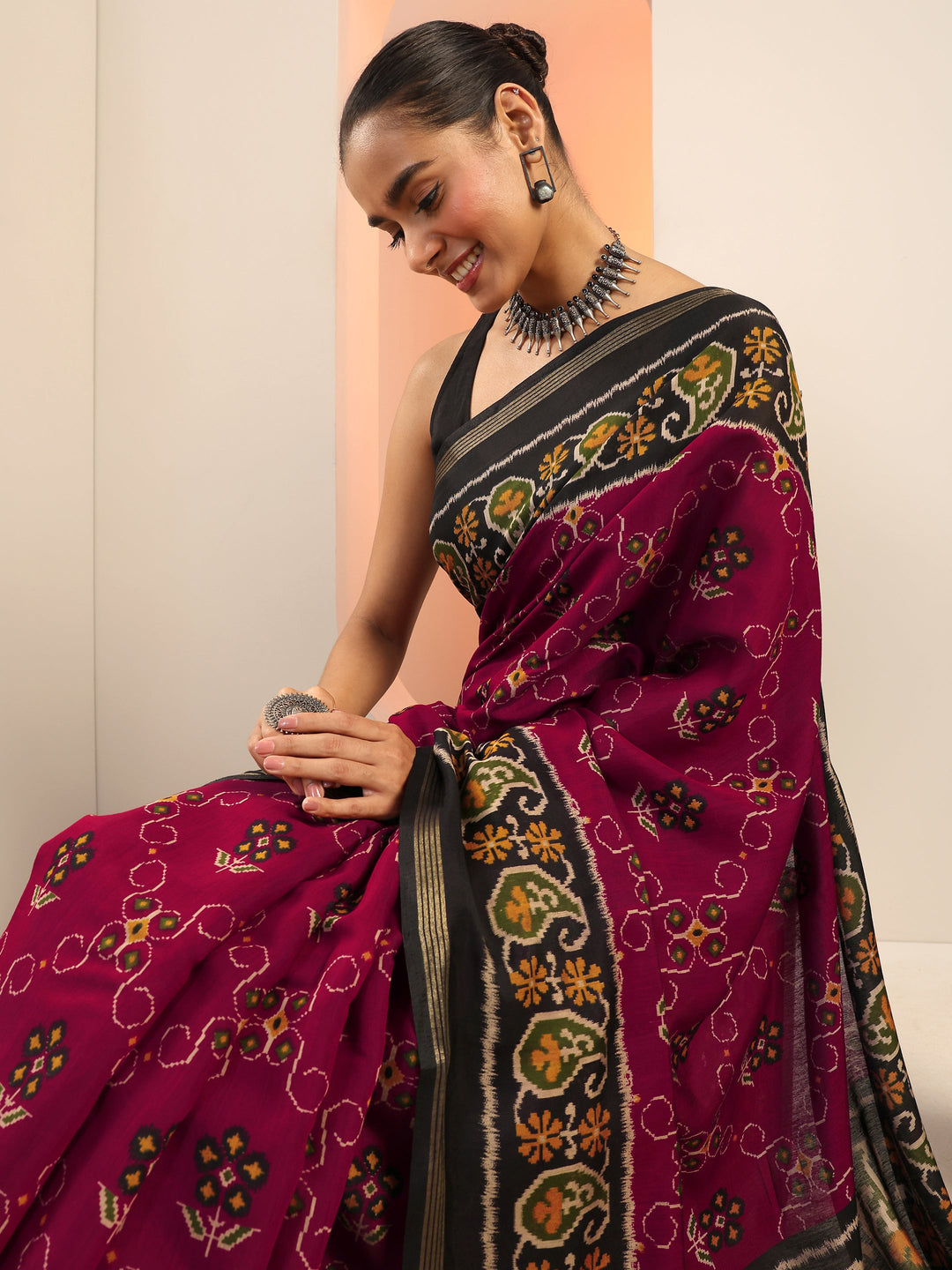 Maroon Printed Cotton Saree With Unstitched Blouse Piece