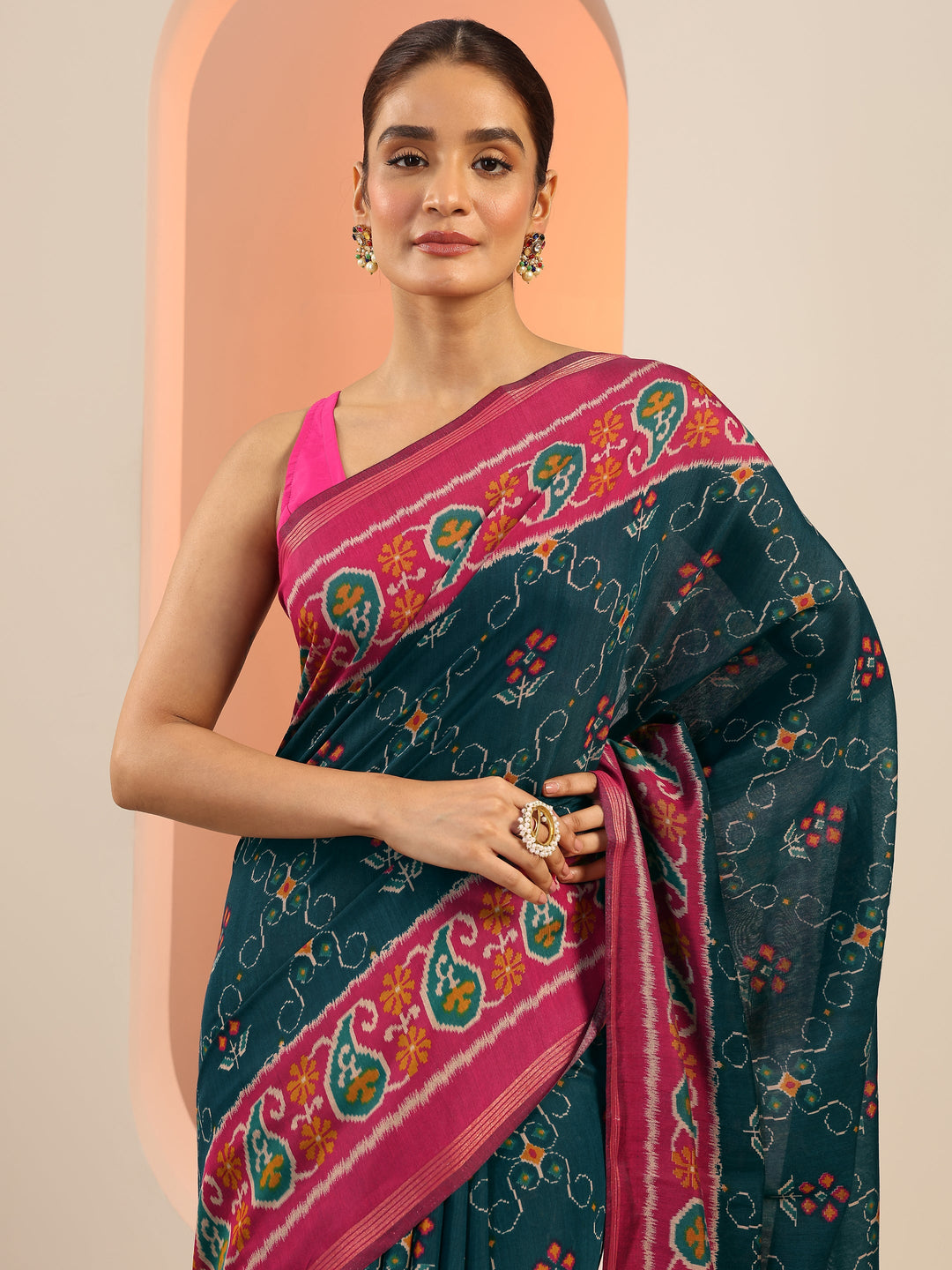 Teal Printed Cotton Saree With Unstitched Blouse Piece