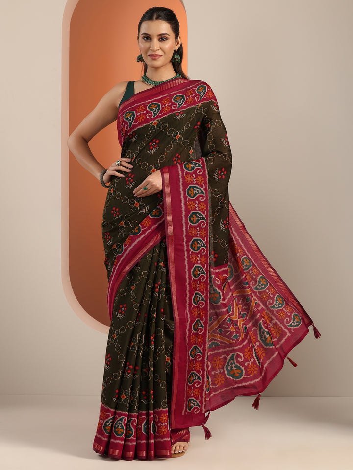 Olive Printed Cotton Blend Saree With Unstitched Blouse Piece
