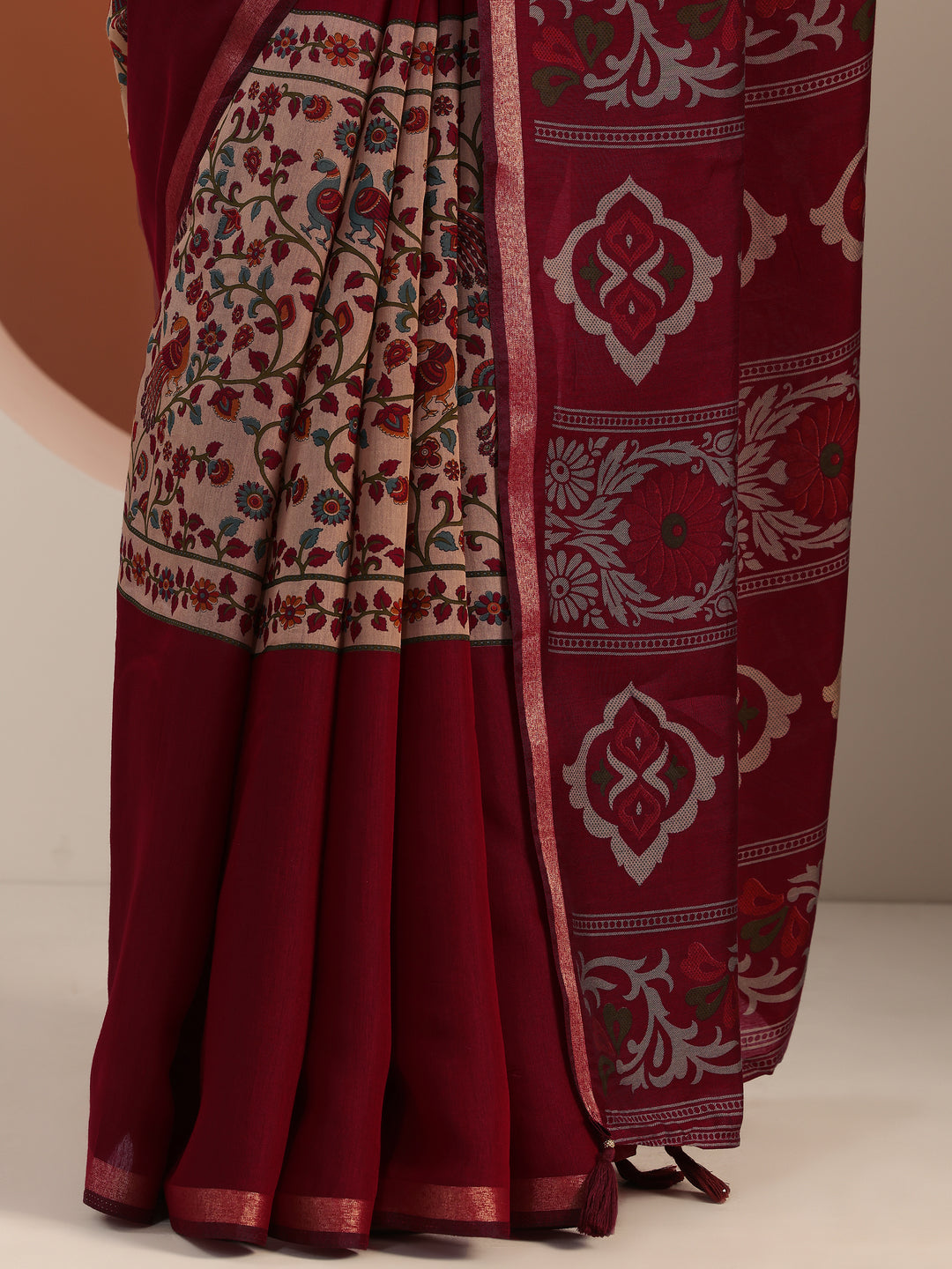 Maroon Printed Cotton Blend Saree With Unstitched Blouse Piece