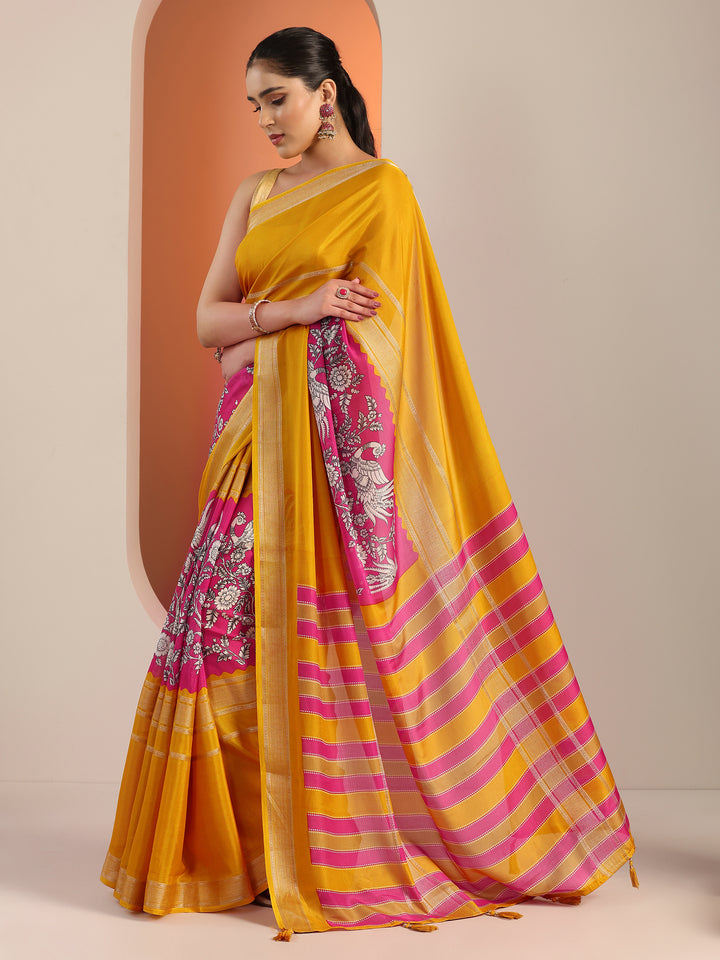 Pink Printed Crepe Saree With Unstitched Blouse Piece