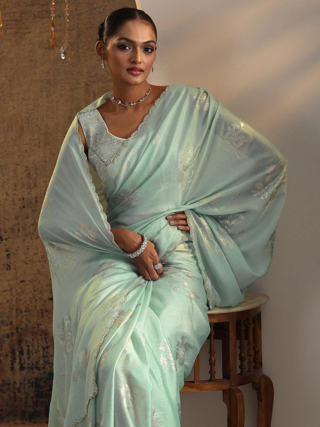 Green Printed Chinon Saree With Unstitched Blouse Piece