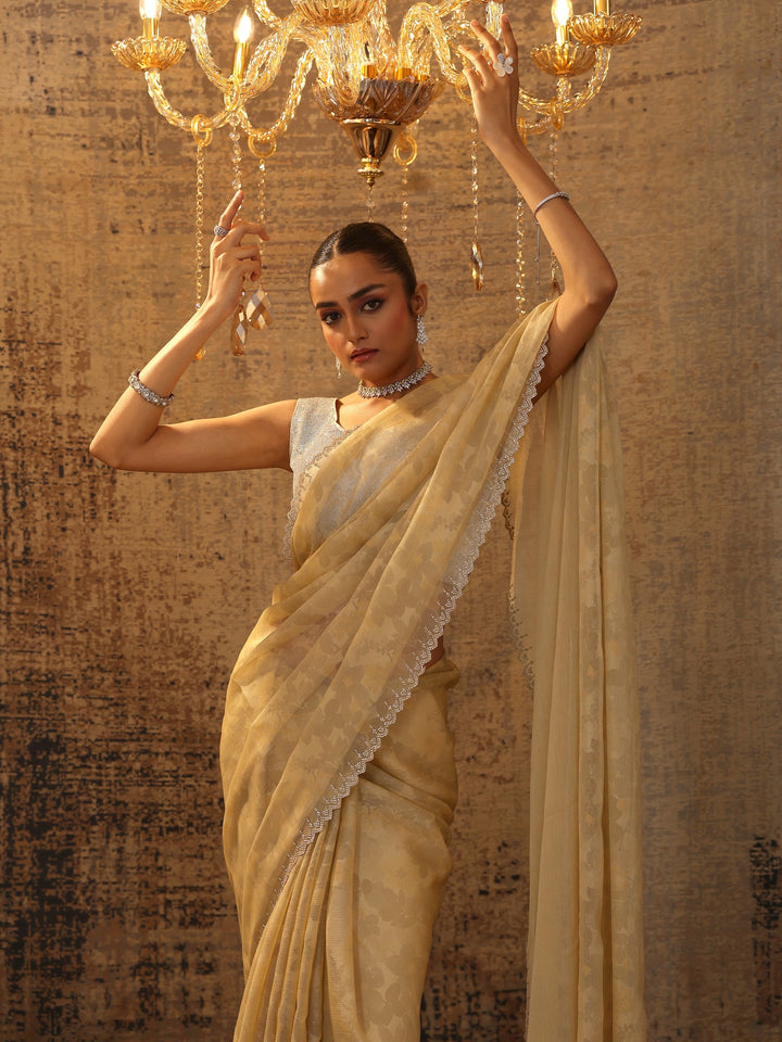 Gold Printed Organza Saree With Unstitched Blouse Piece