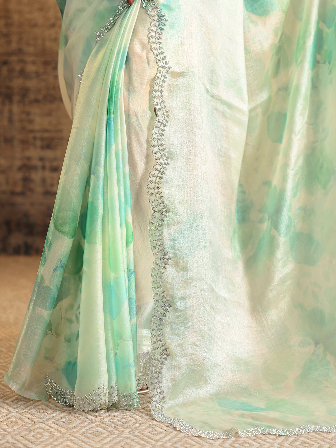 Green Printed Satin Saree With Unstitched Blouse Piece