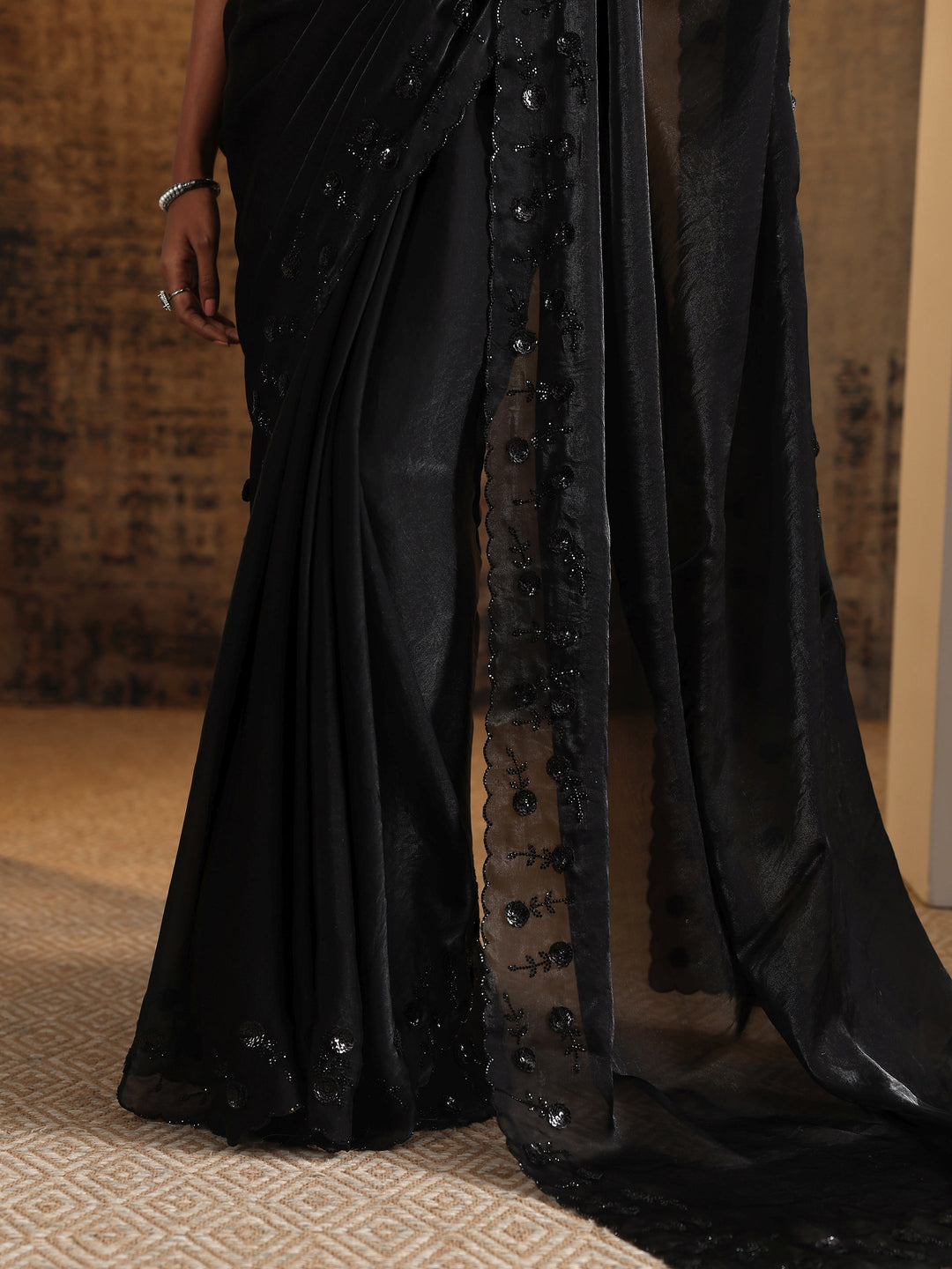 Black Solid Satin Saree With Unstitched Blouse Piece