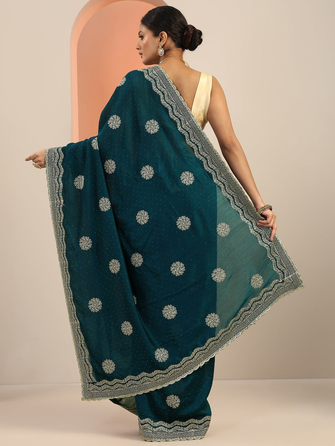 Teal Embellishments Silk Blend Saree With Unstitched Blouse Piece
