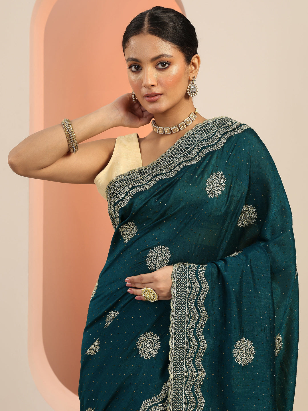 Teal Embellishments Silk Blend Saree With Unstitched Blouse Piece